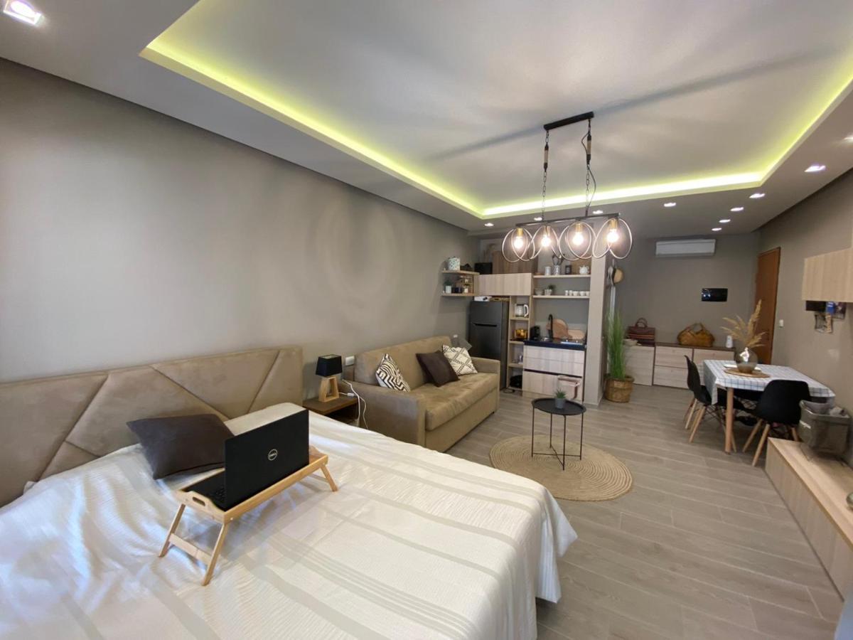 Qerret Boutique Studio Apartment Golem  Kültér fotó