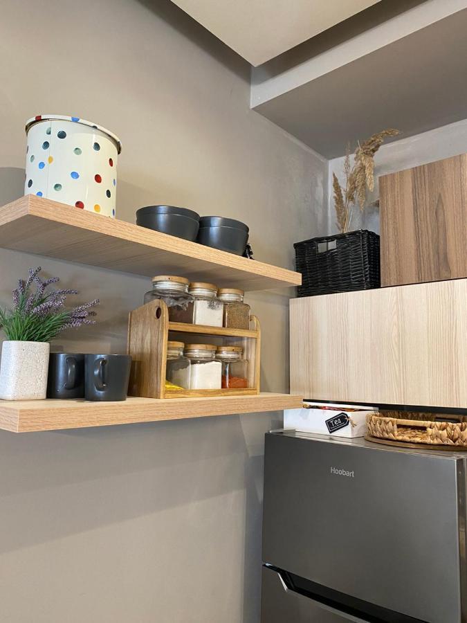 Qerret Boutique Studio Apartment Golem  Kültér fotó