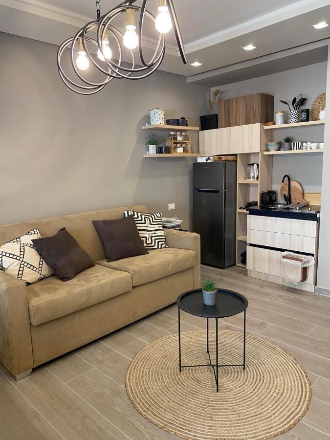 Qerret Boutique Studio Apartment Golem  Kültér fotó