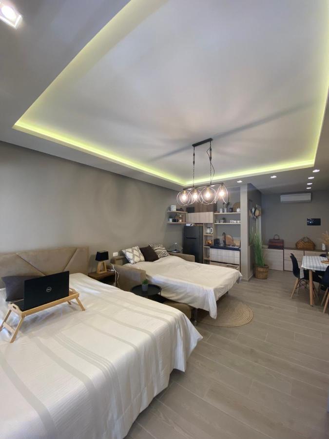 Qerret Boutique Studio Apartment Golem  Kültér fotó